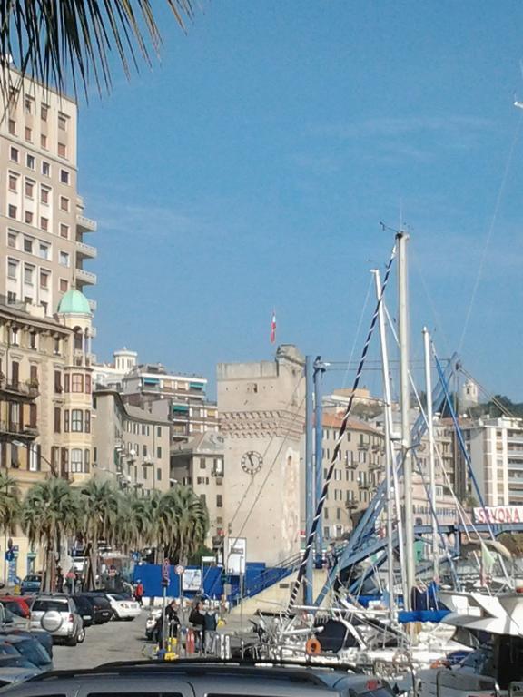 Appartamento Piazzetta La Maddalena Savona Zimmer foto