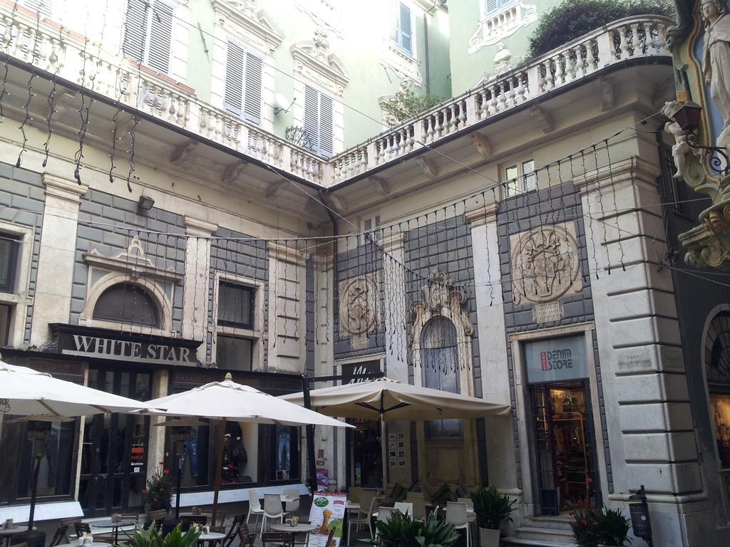 Appartamento Piazzetta La Maddalena Savona Zimmer foto